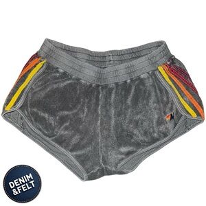 Aviator Nation Women’s Grey 4 Stripe Terry Jogger Shorts | PRELOVED 🌈🩶